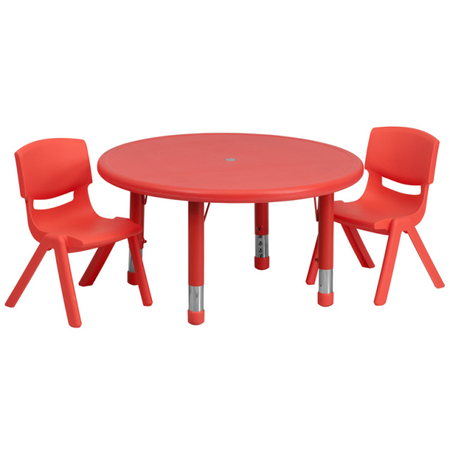 Kids table and store chair set outdoor