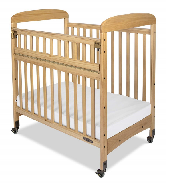 baby folding crib