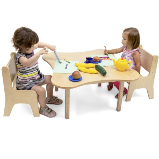 wooden table and chairs for toddlers